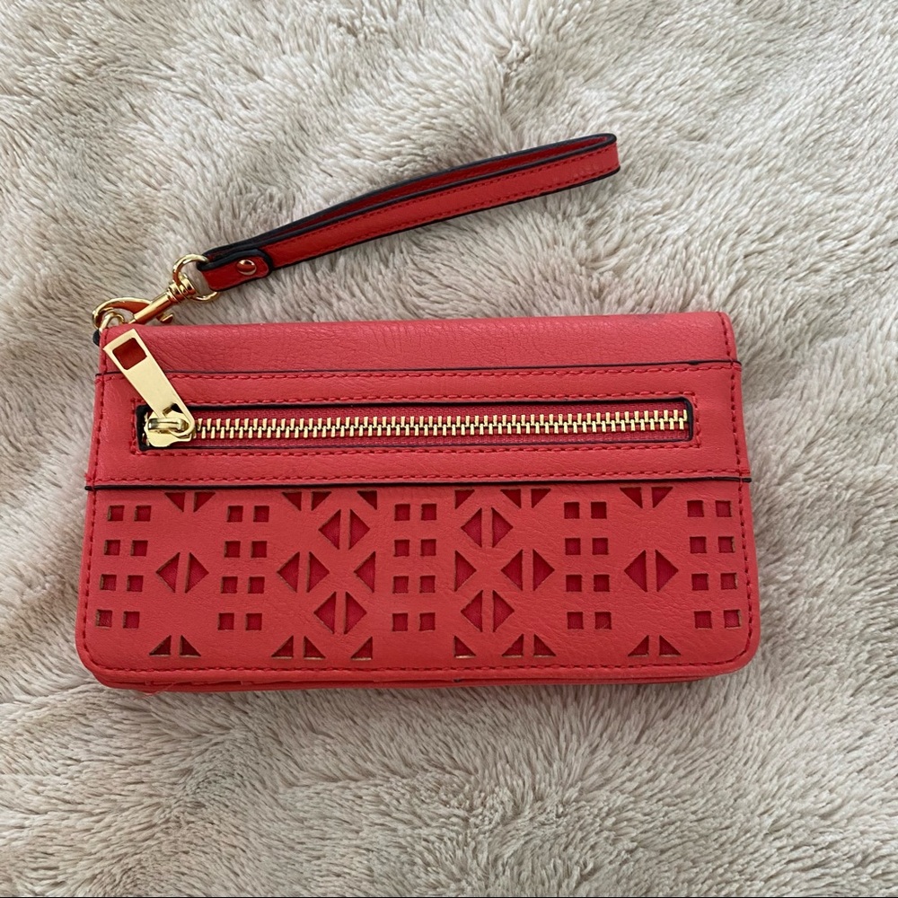 Coral Wristlet
